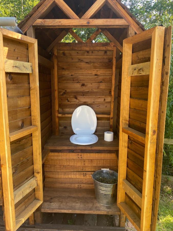 Kingfisher Cabin - Wild Escapes Wrenbury Off Grid Glamping - Ages 12 And Over Baddiley Kültér fotó