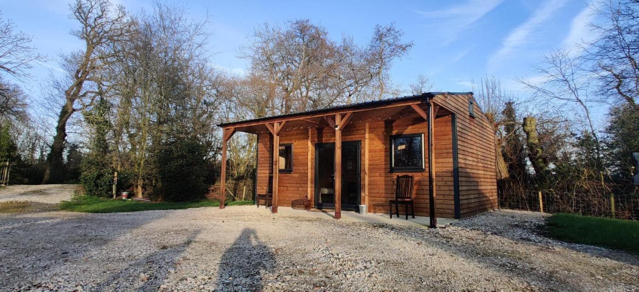 Kingfisher Cabin - Wild Escapes Wrenbury Off Grid Glamping - Ages 12 And Over Baddiley Kültér fotó